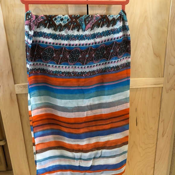 Mixed pattern infinity scarf - Picture 4 of 4